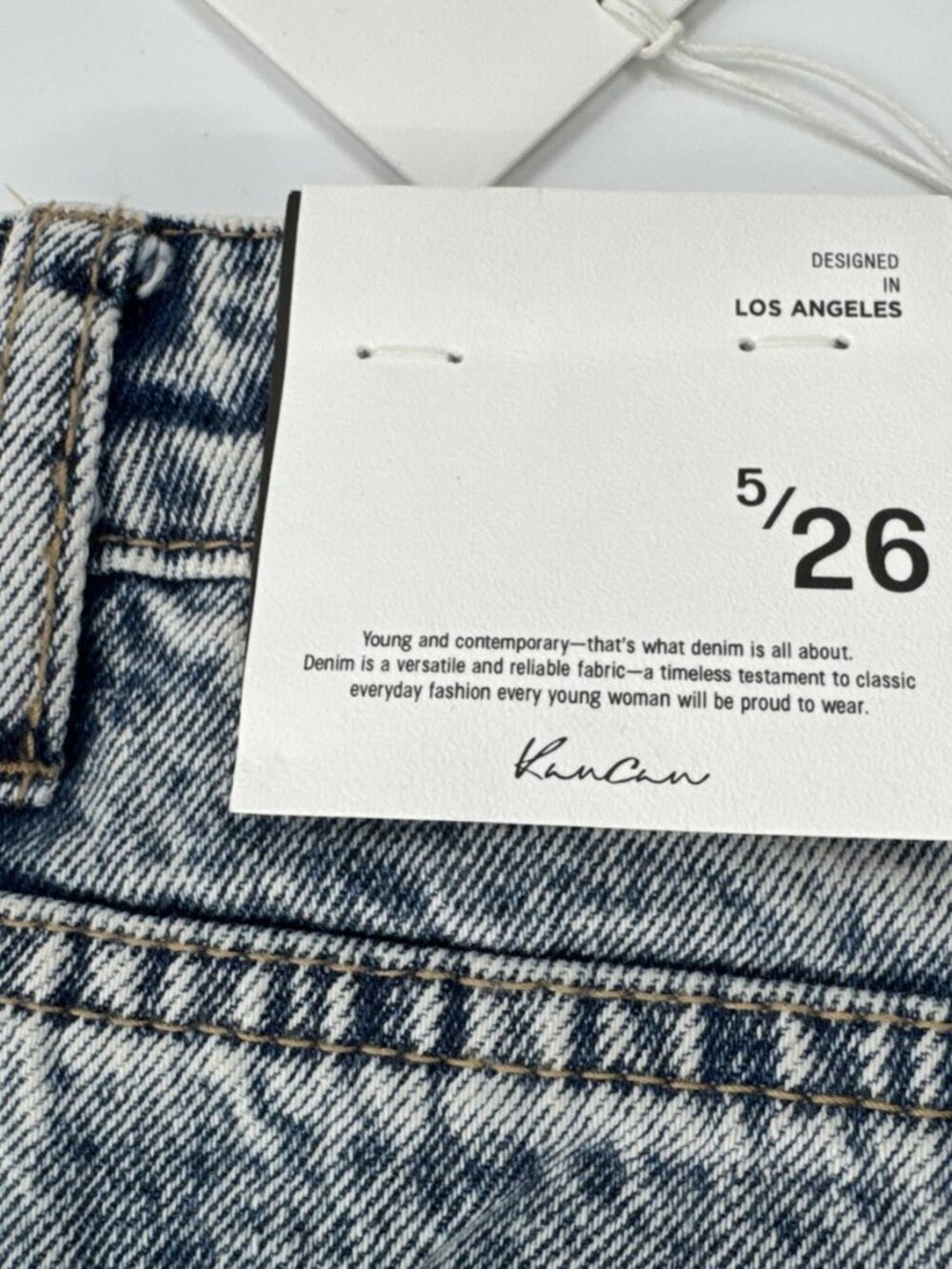Kancan Womens Jeans 5 26 Acid Wash Denim Ripped Distressed Raw Hem Stretch NEW - Picture 2 of 12